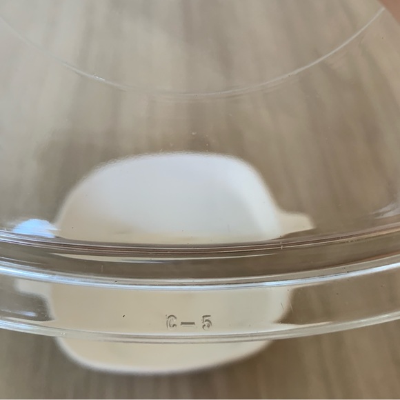 Vintage 1960s CORNING WARE Blue Cornflower   Casserole Dish w/ Pyrex Glass Lid - Picture 7 of 11